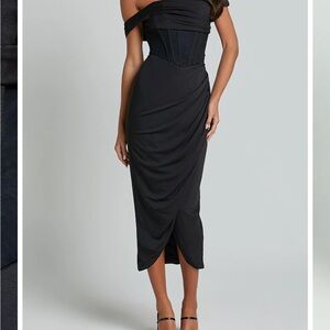 Showpo Black One Shoulder Dress